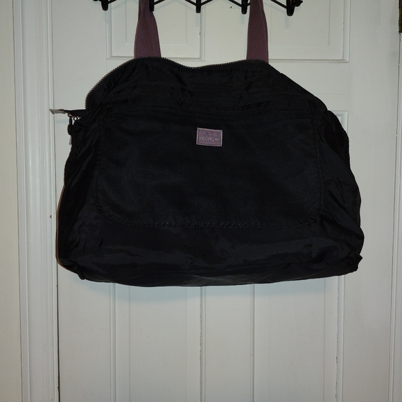 Mondo Weekender - Picture 5 of 9